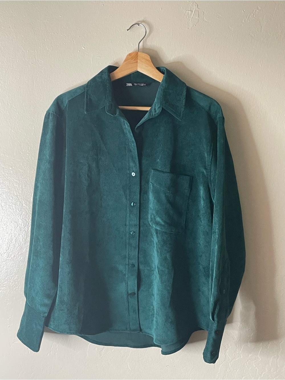 Zara green corduroy long sleeve button down shirt